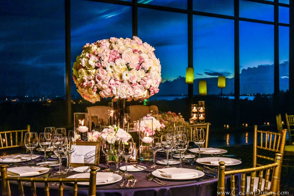 Centro de mesa palo de rosa